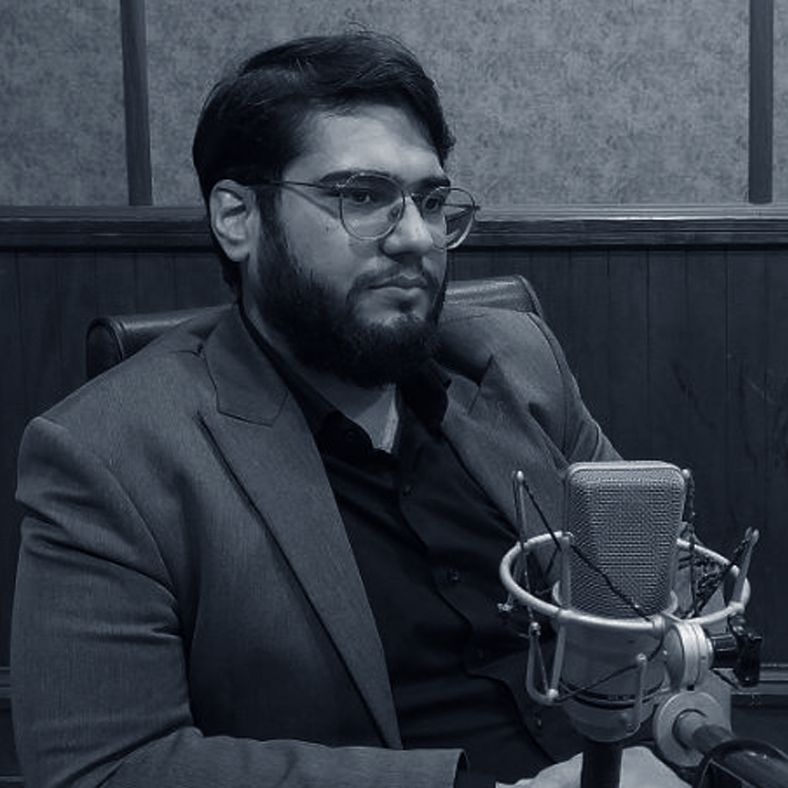 عکس پروفایل علی رادمهر