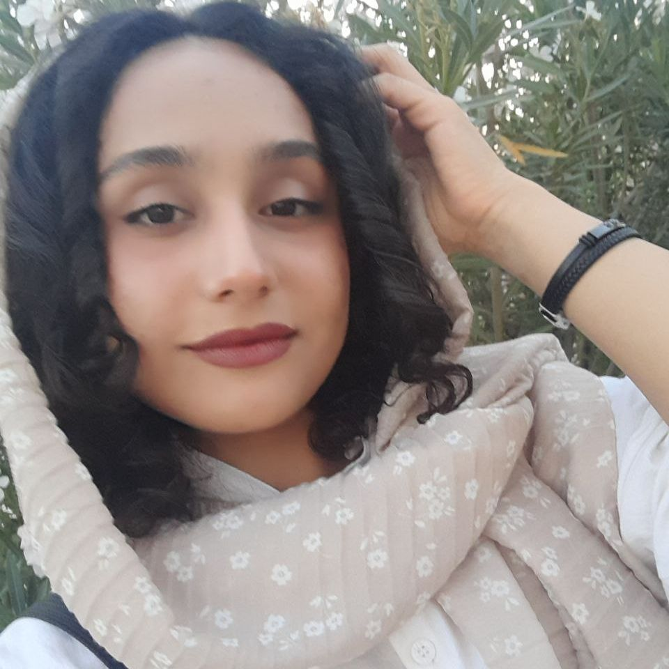 عکس پروفایل نازنین خرقانی